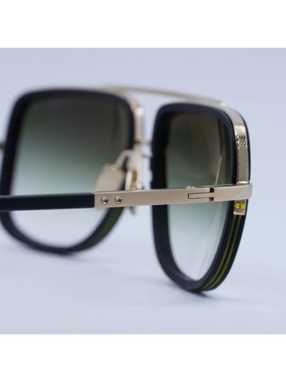 Dita MACH-ONE-DRX-2030-F-59 Sunglasses Black Aviator Frame, Green Lenses